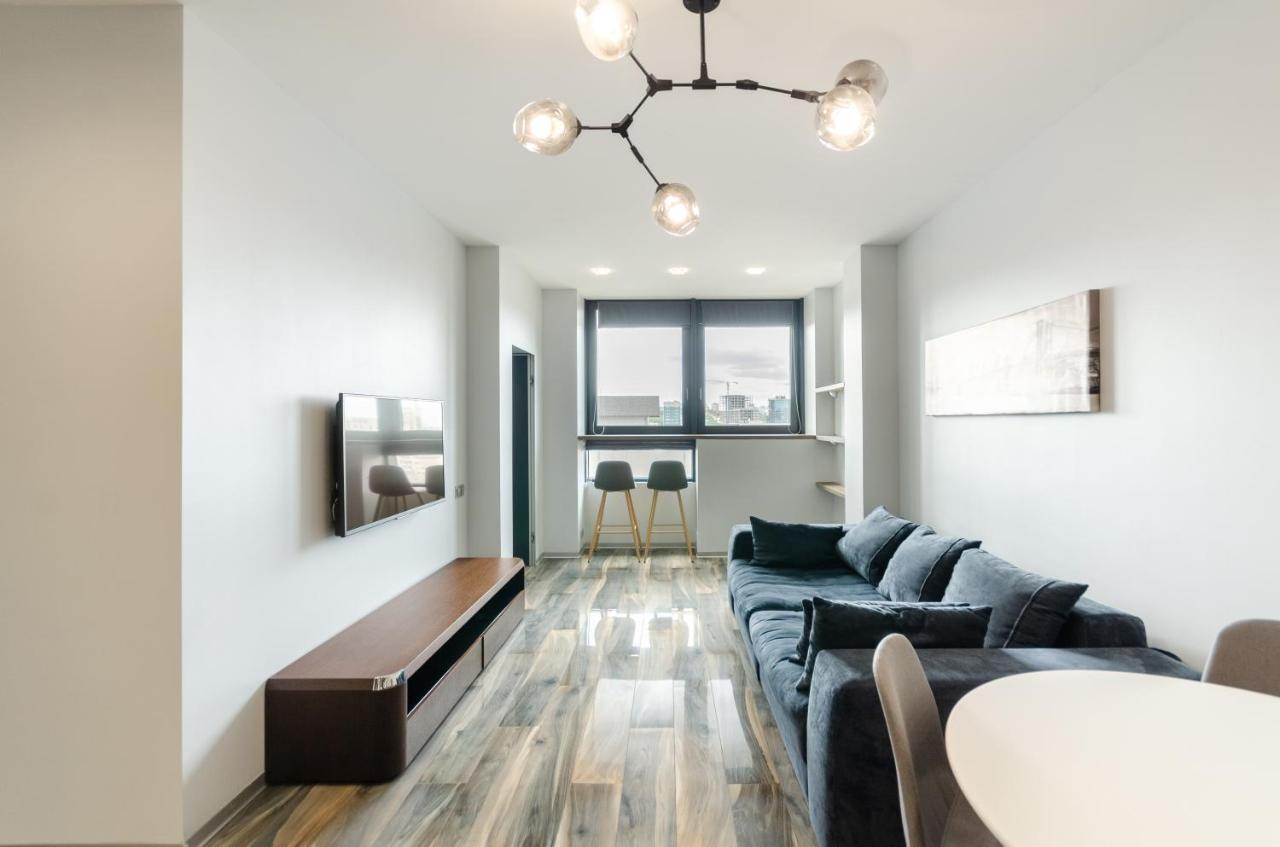Petrovdom Apartment 77-94-59 In Rc Tetris Hall, Dilova Street 1-2 Kyiv Exterior photo