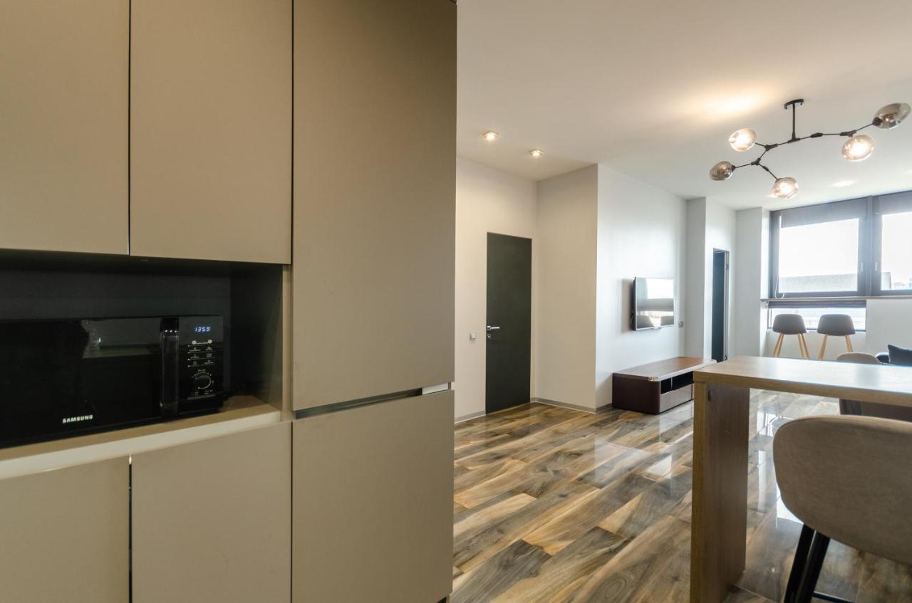 Petrovdom Apartment 77-94-59 In Rc Tetris Hall, Dilova Street 1-2 Kyiv Exterior photo